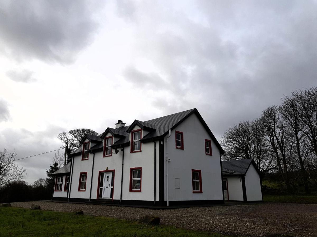 Willowfarmhouse Милфорд Екстериор снимка